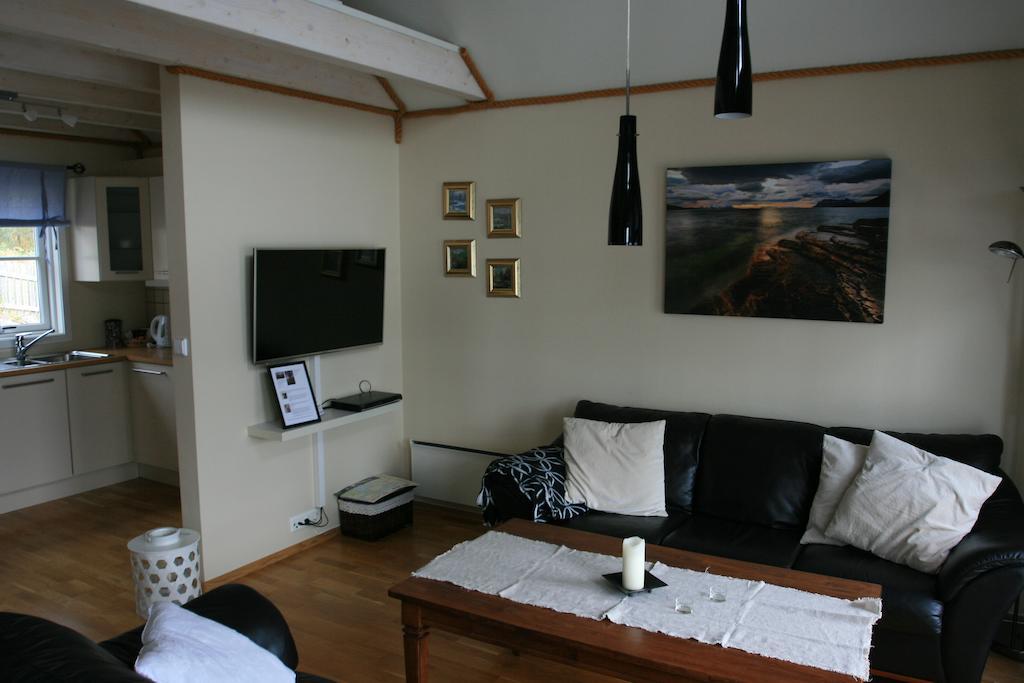 Tjeldsundbrua Maritim Villa Evenskjer Szoba fotó